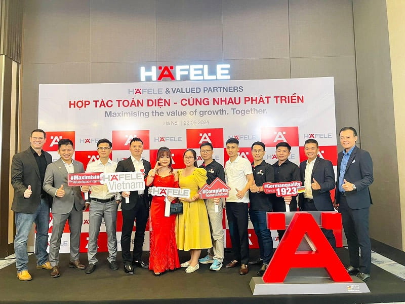 Bếp Hoàng Cương đối tác của Hafele đạt doanh số cao nhất năm 2023