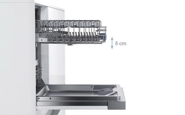 Hệ thống giỏ ngăn kéo Vario có thể di chuyển linh hoạt  của Máy rửa bát Bosch SMU4HCS48E 
