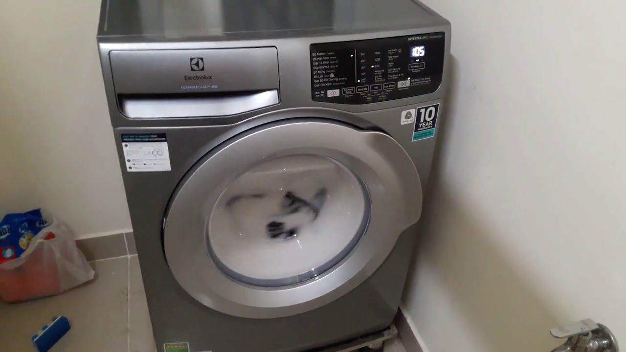 Máy giặt Electrolux EWF8025CQSA0