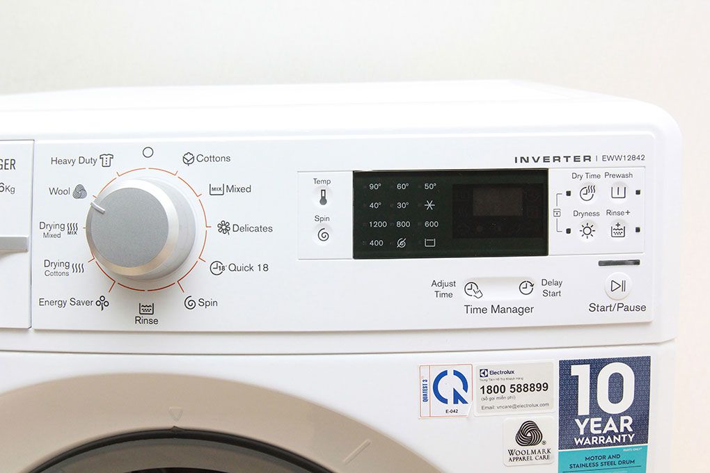 Máy giặt sấy Electrolux EWW128421