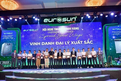 Bếp Hoàng Cương tham dự hội nghị tri ân khách hàng 2022 của Erosun 